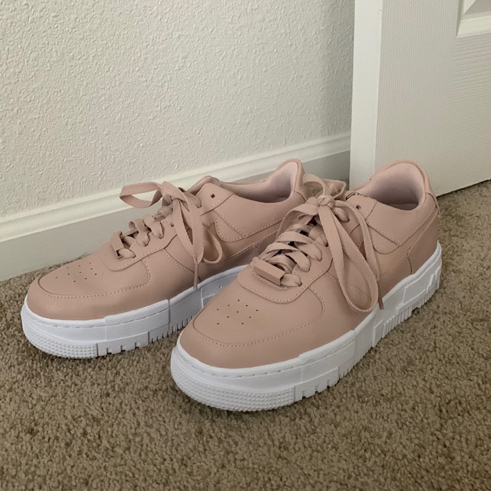 Platform NIKE Air Force 1s